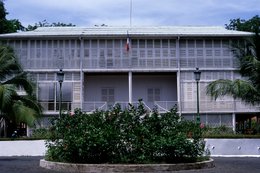 Architecture;-Colonial-building;-Comoros-Archipelago;-France;-French-flag;-History;-Indian-Ocean;-Institutions;-Kaleidos;-Kaleidos-images;-La-parole-à-limage;-Laurent-Abad;-Mayotte;-Stories-Pictures;-White-facade